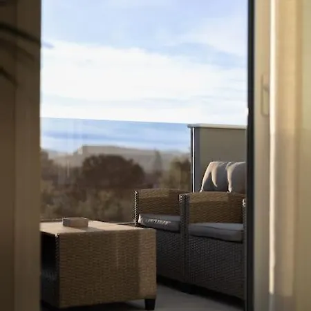 Anesis Deluxe 2 Apartment *