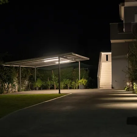 Anesis Deluxe 2 Apartment